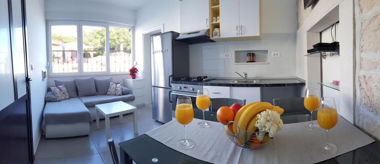 Holiday Home Gustirna Selca  Quarto foto