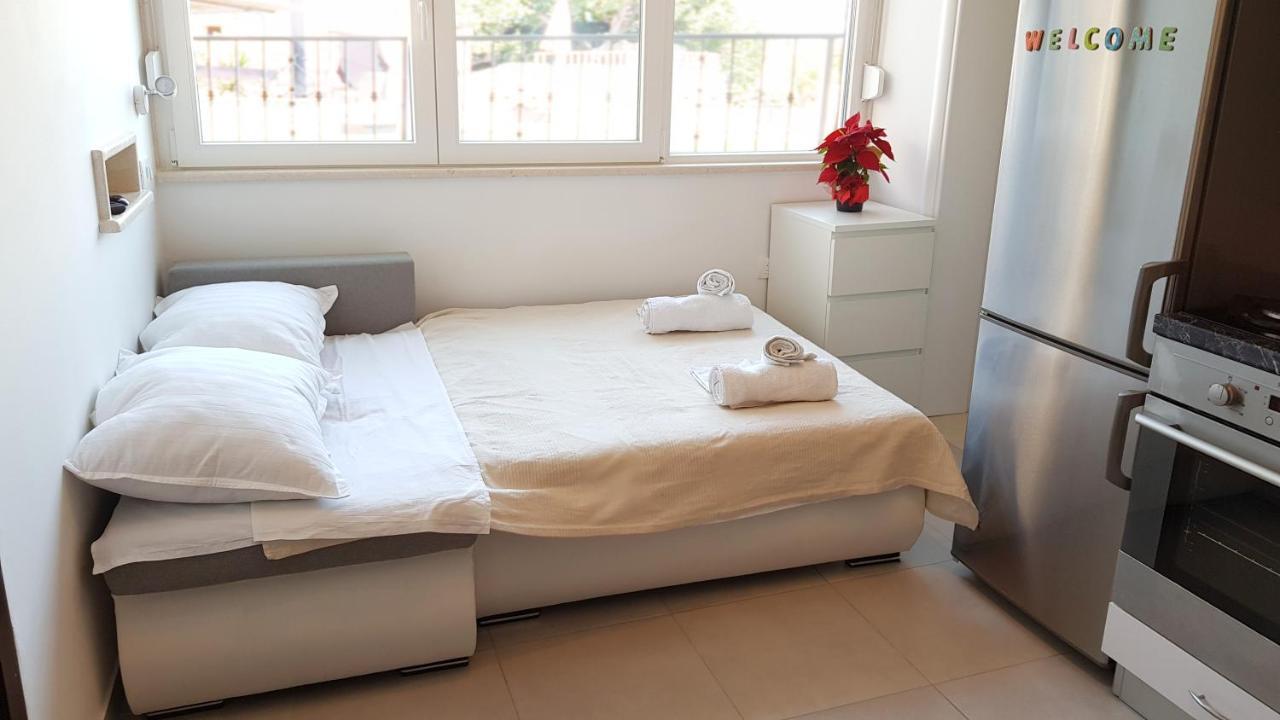 Holiday Home Gustirna Selca  Quarto foto
