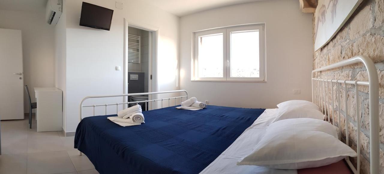 Holiday Home Gustirna Selca  Quarto foto